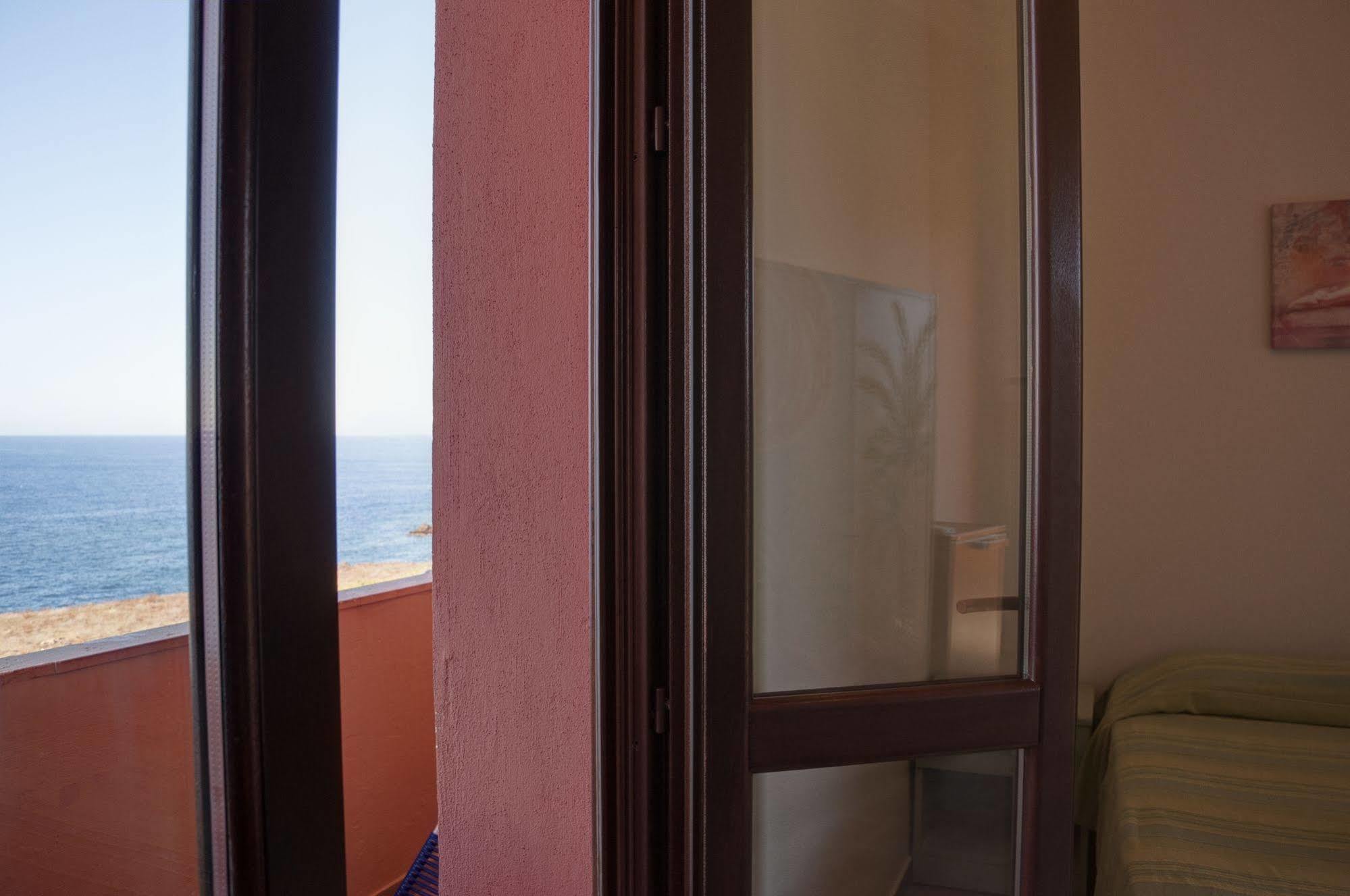 Hotel Bue Marino パンテレリア エクステリア 写真