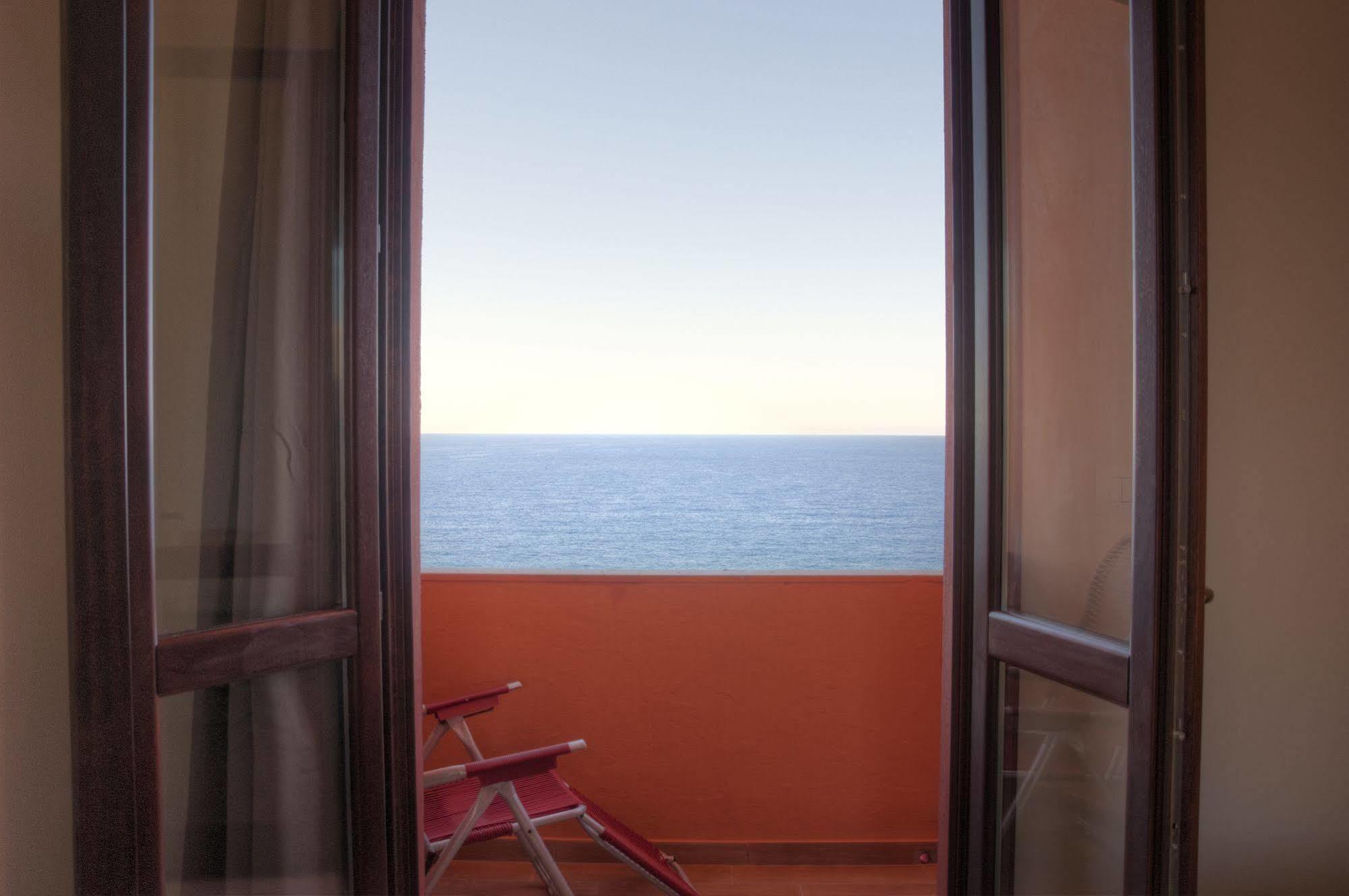 Hotel Bue Marino パンテレリア エクステリア 写真
