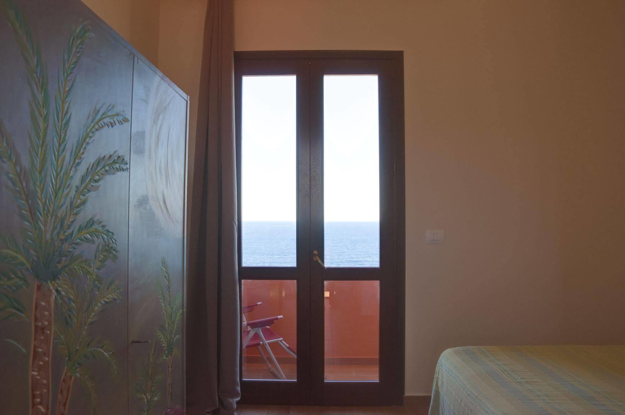 Hotel Bue Marino パンテレリア エクステリア 写真